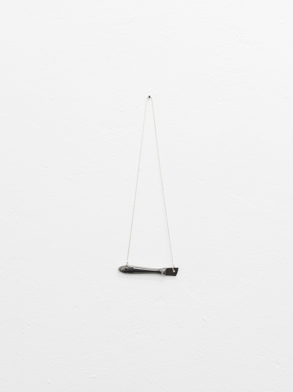 Josefin Fischer Kostüm, 2022necklace, knife30 x 20 cm